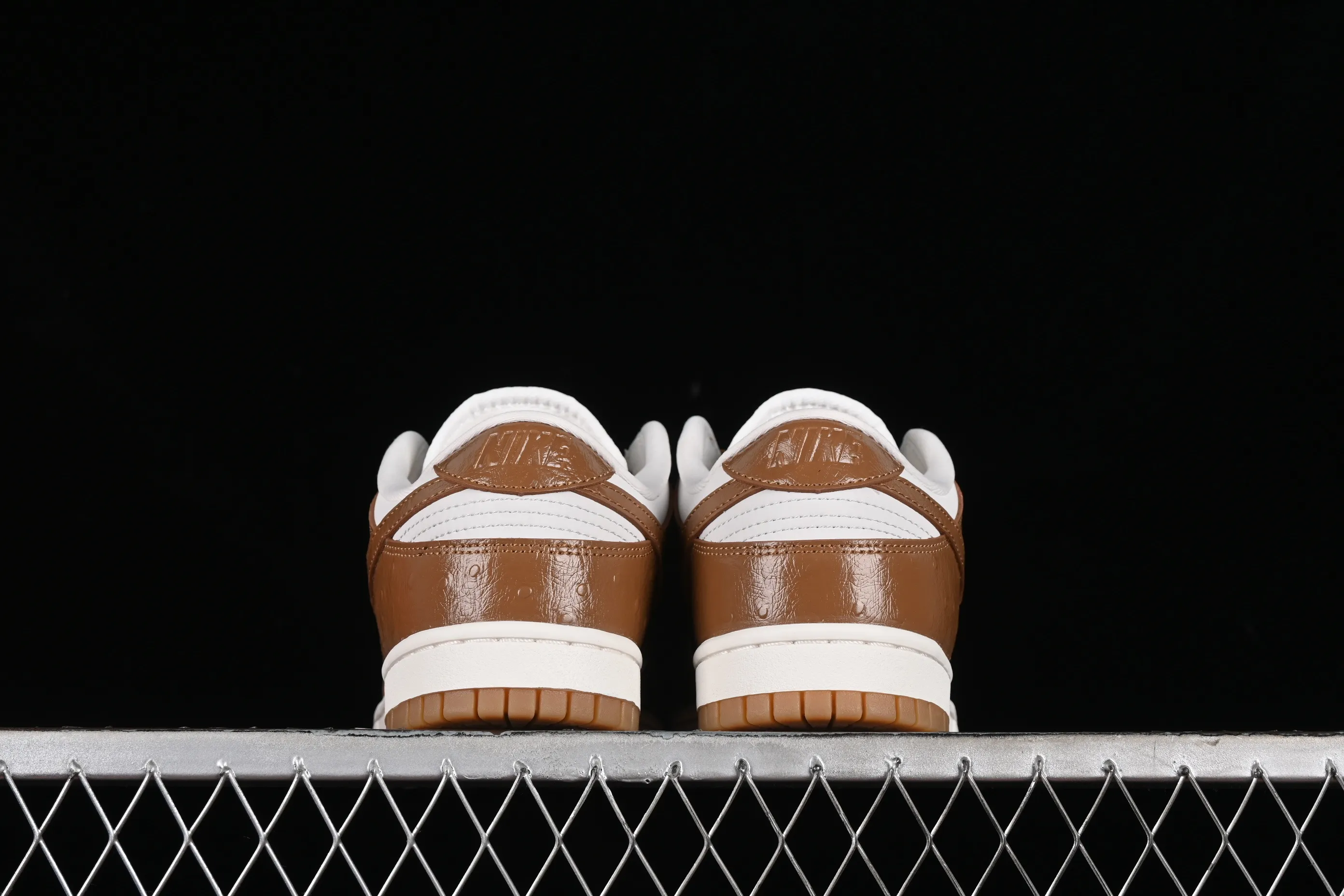 All categories Nk SB Dunk series Nk SB Dunk Low low-top sneakers Nk Dunk Low Lx "Brown Ostrich" camel SB low-top casual sneakers FJ2260-001